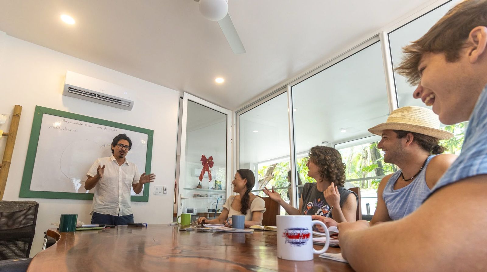 Students learning together at Nosara Spanish Institute